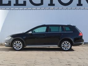 Volkswagen Golf - 2015