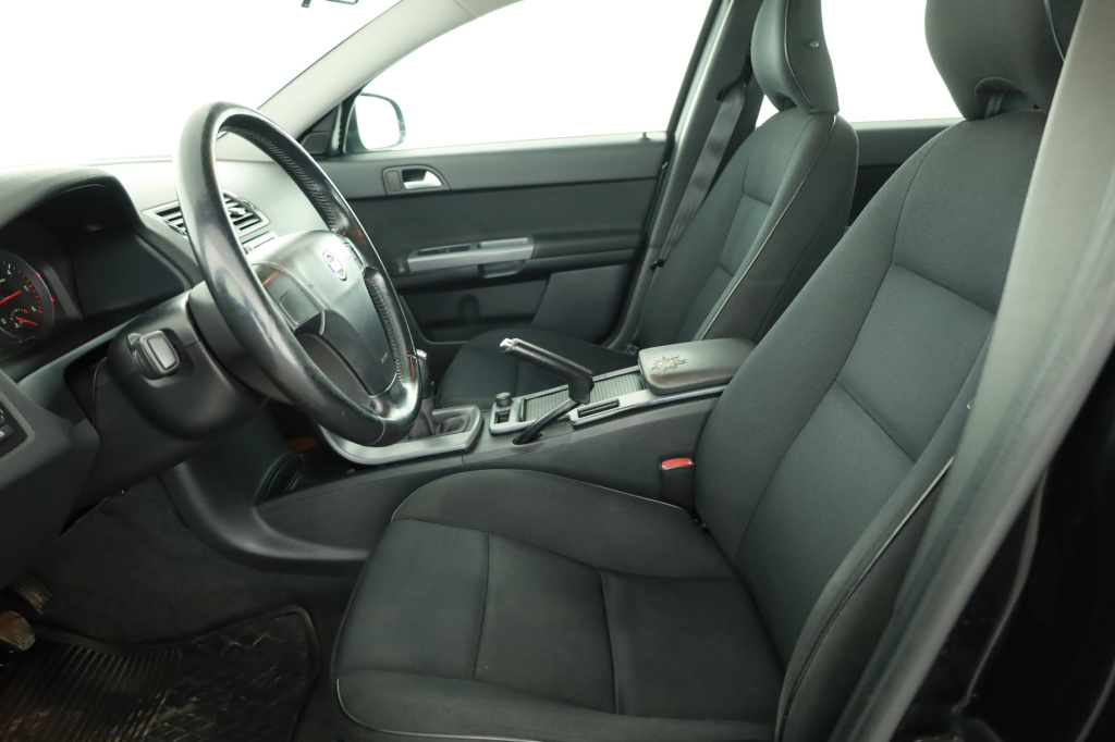 Volvo S40