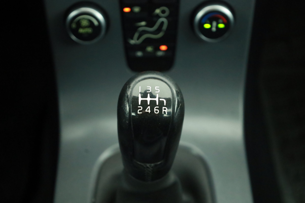 Volvo S40