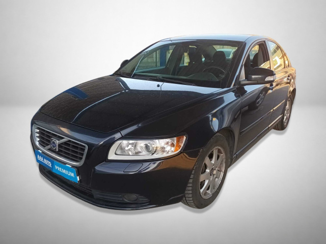 Volvo S40 2011