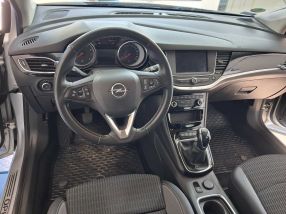 Opel Astra - 2021