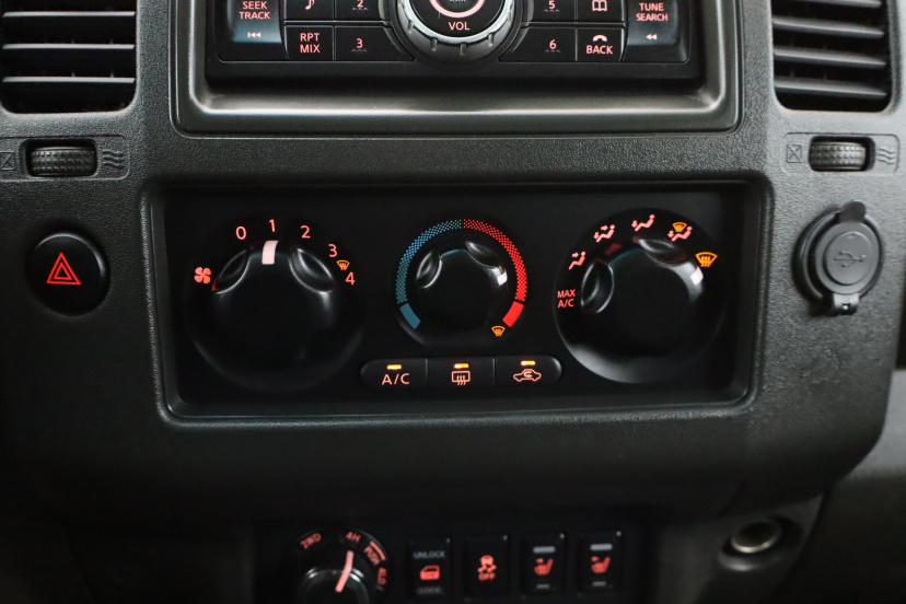Nissan Navara, 2015