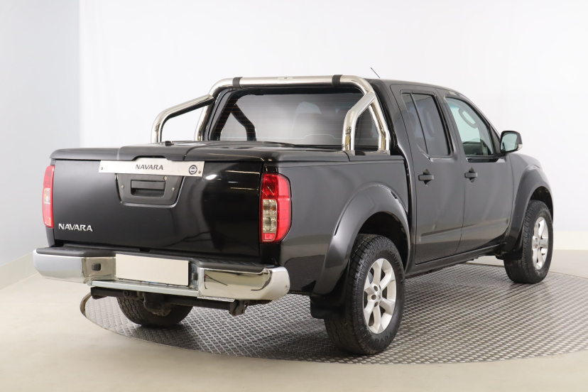 Nissan Navara, 2015