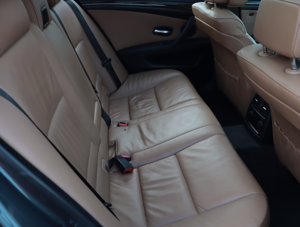 BMW 5