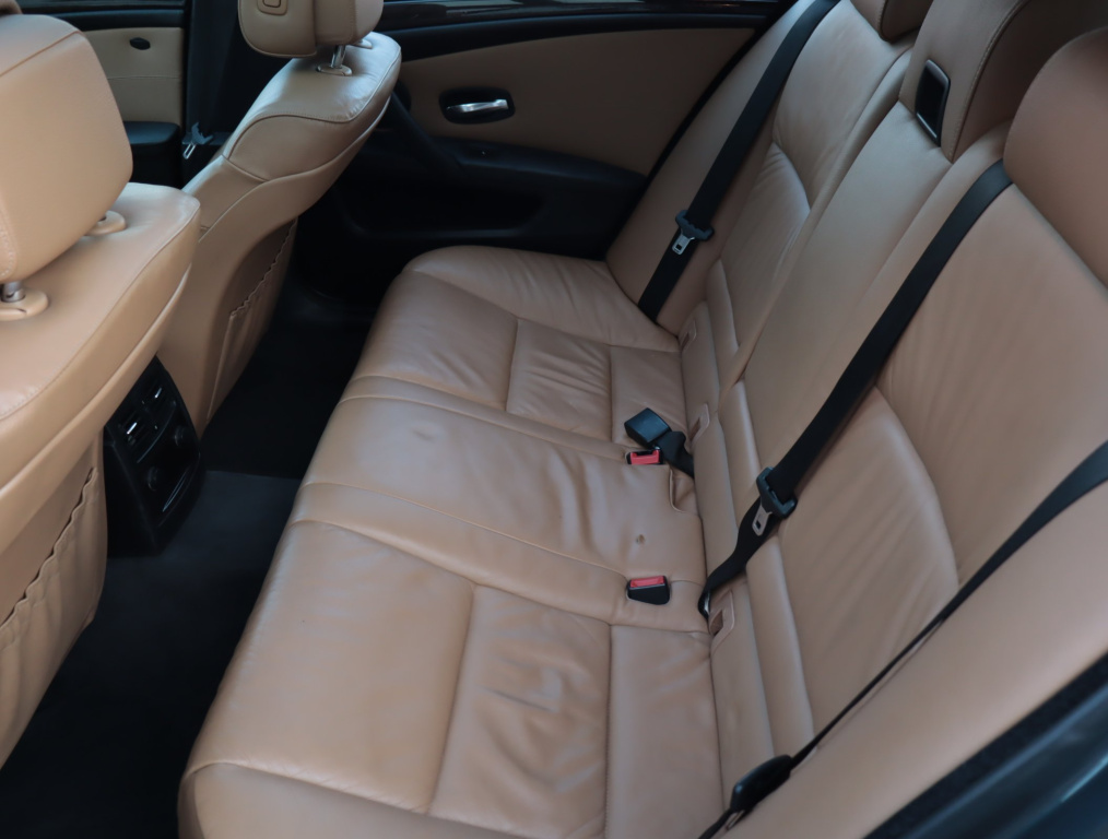 BMW 5