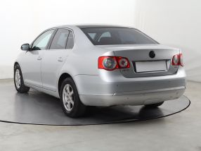Volkswagen Jetta - 2006