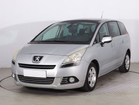 Peugeot 5008 - 2011