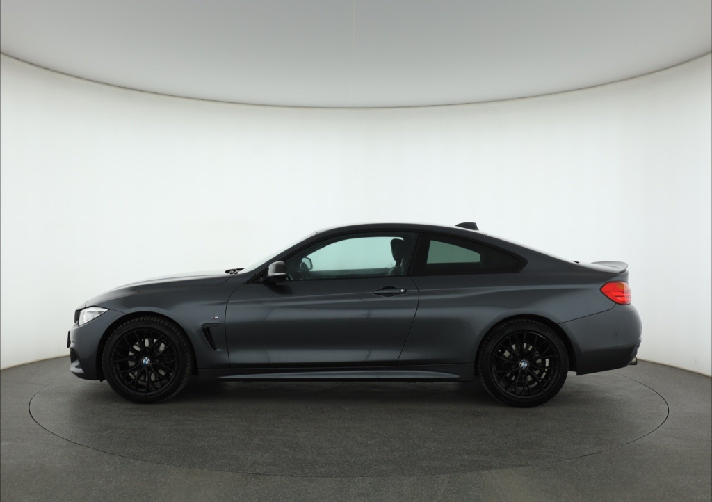 BMW 4