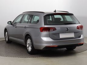 Volkswagen Passat - 2020