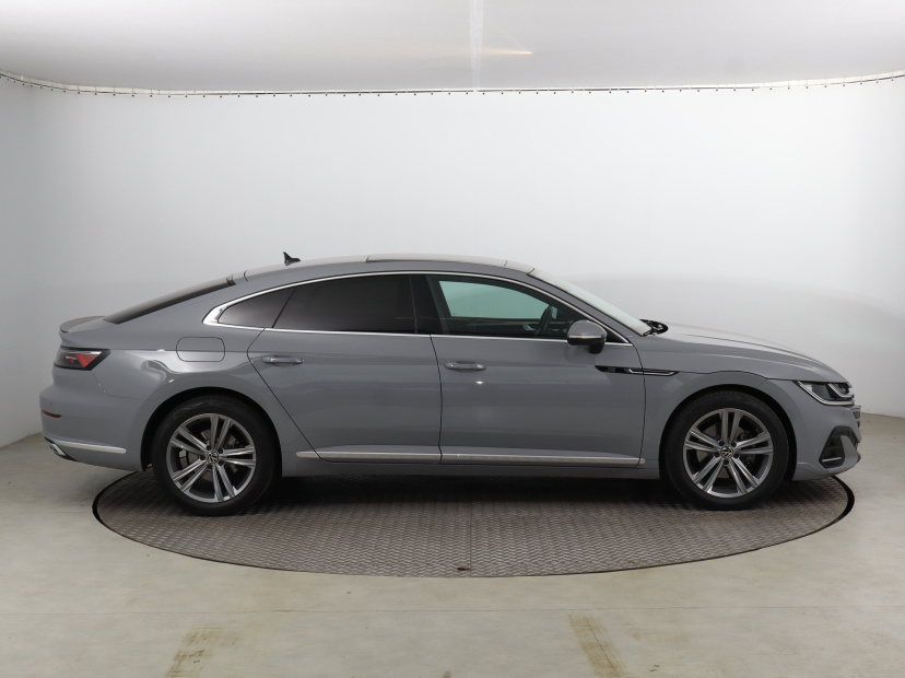 Volkswagen Arteon, 2022
