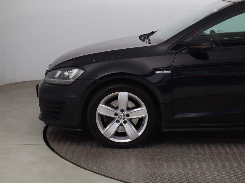 Volkswagen Golf, 2017