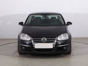 Volkswagen Jetta - 2010