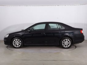 Volkswagen Jetta - 2010