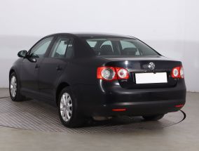Volkswagen Jetta - 2010