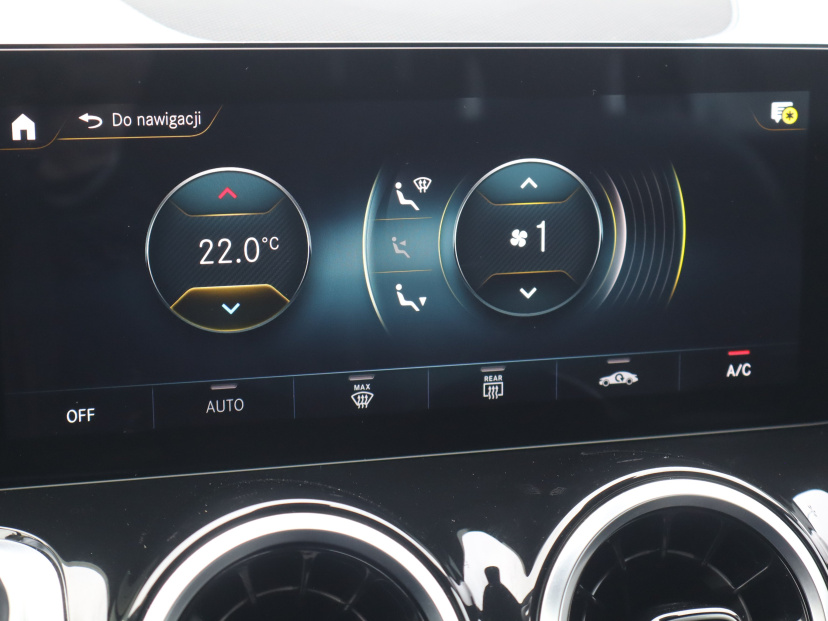 Mercedes-Benz GLB, 2021