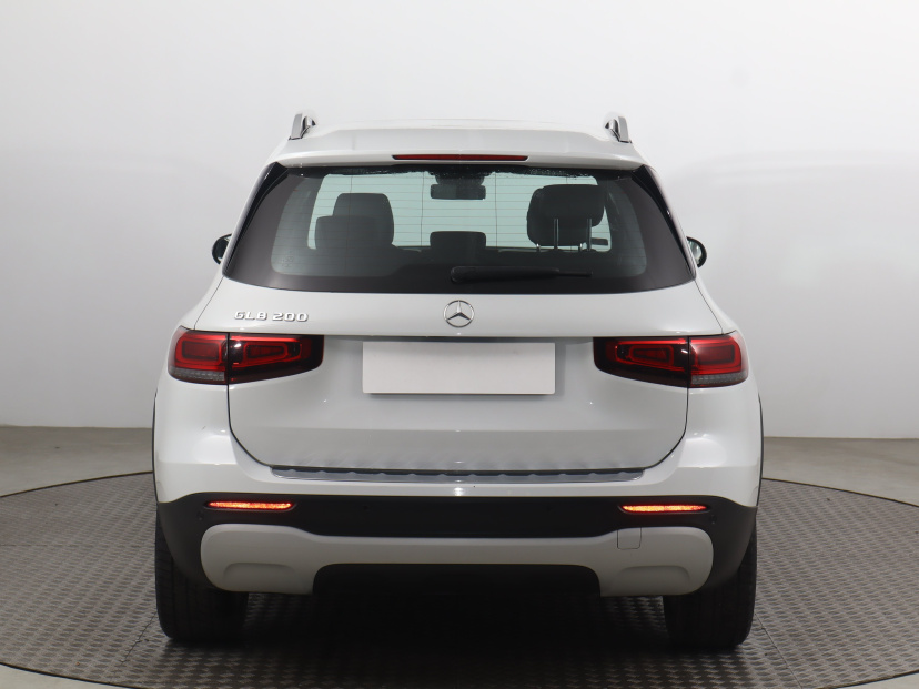 Mercedes-Benz GLB, 2021