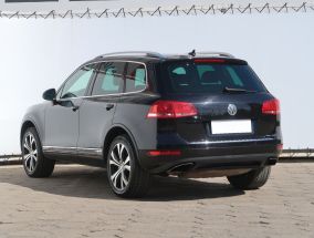 Volkswagen Touareg - 2011