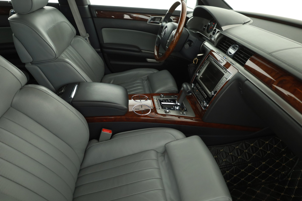 Volkswagen Phaeton