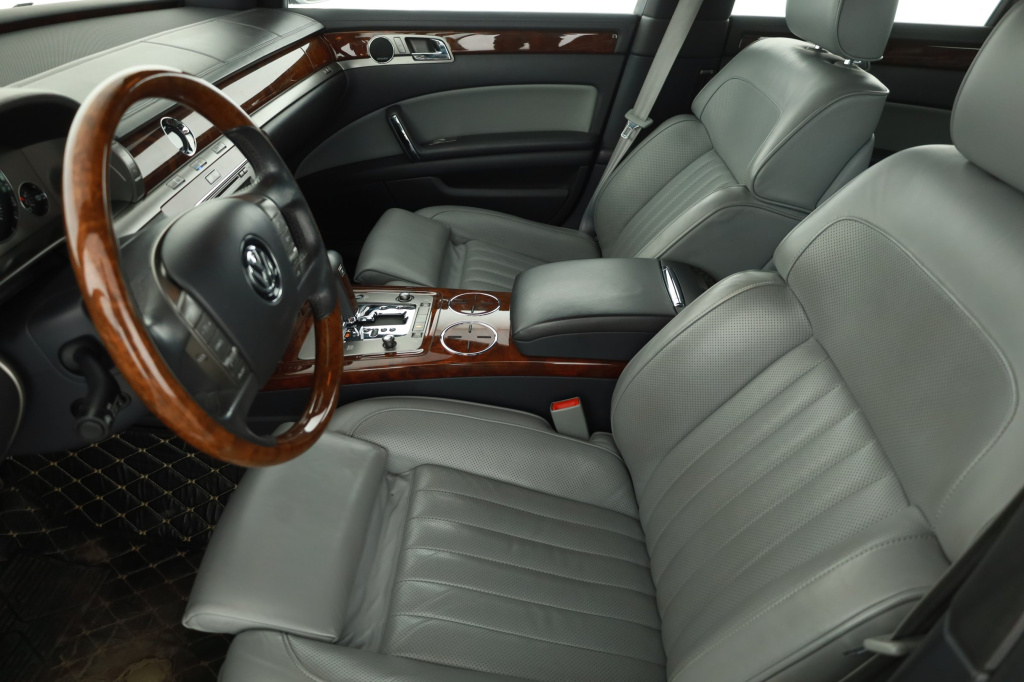 Volkswagen Phaeton