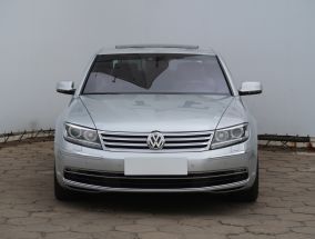Volkswagen Phaeton - 2012