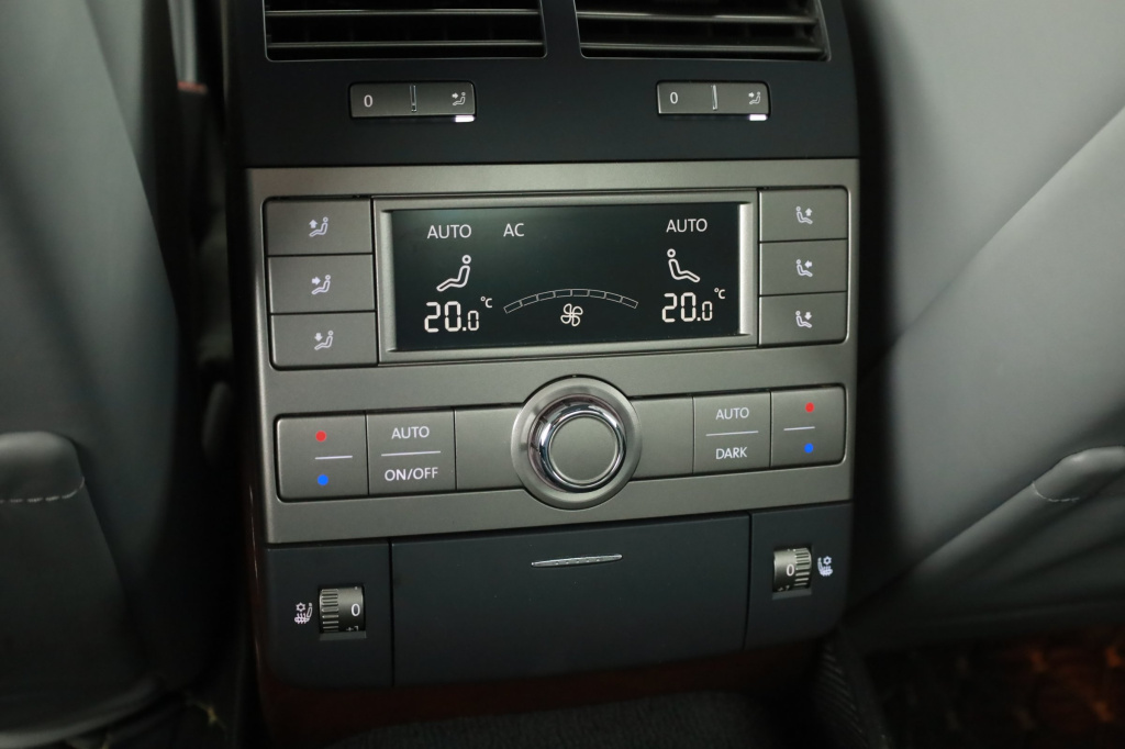 Volkswagen Phaeton