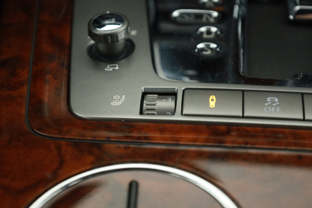 Volkswagen Phaeton