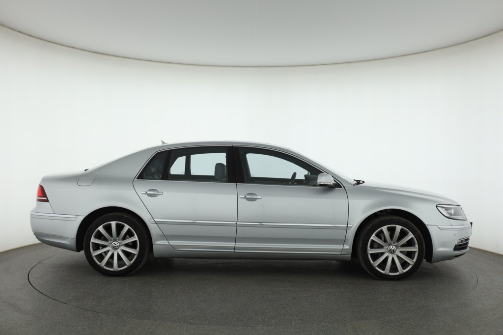 Volkswagen Phaeton