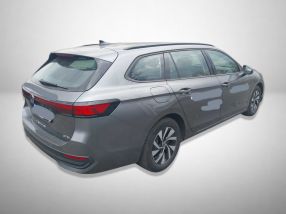 Volkswagen Passat - 2025