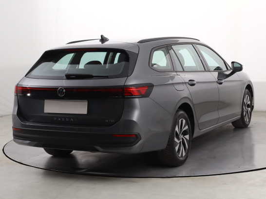 Volkswagen Passat 1.5 eTSI ACT