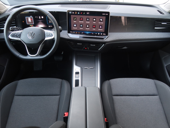 Volkswagen Passat 1.5 eTSI ACT