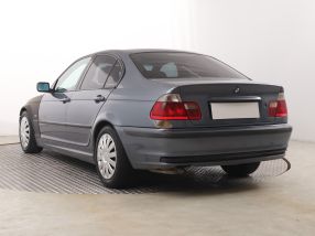BMW 3 - 2000
