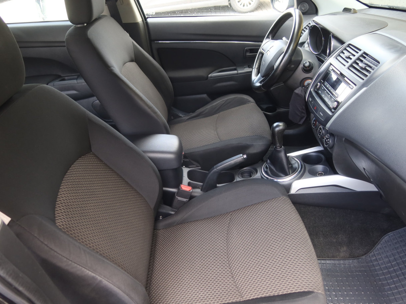 Mitsubishi ASX, 2013
