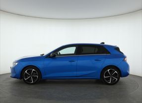 Opel Astra - 2023