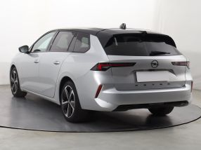 Opel Astra - 2024