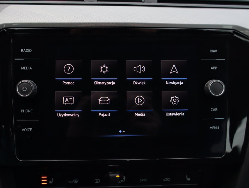 Volkswagen Passat, 2021