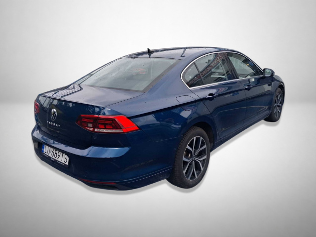 Volkswagen Passat 2021