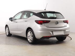 Opel Astra - 2018