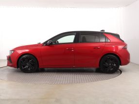 Opel Astra - 2023