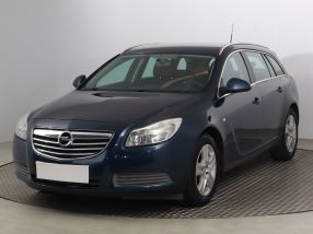Opel Insignia - 2010