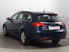 Opel Insignia - 2010