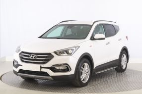 Hyundai Santa Fe - 2016