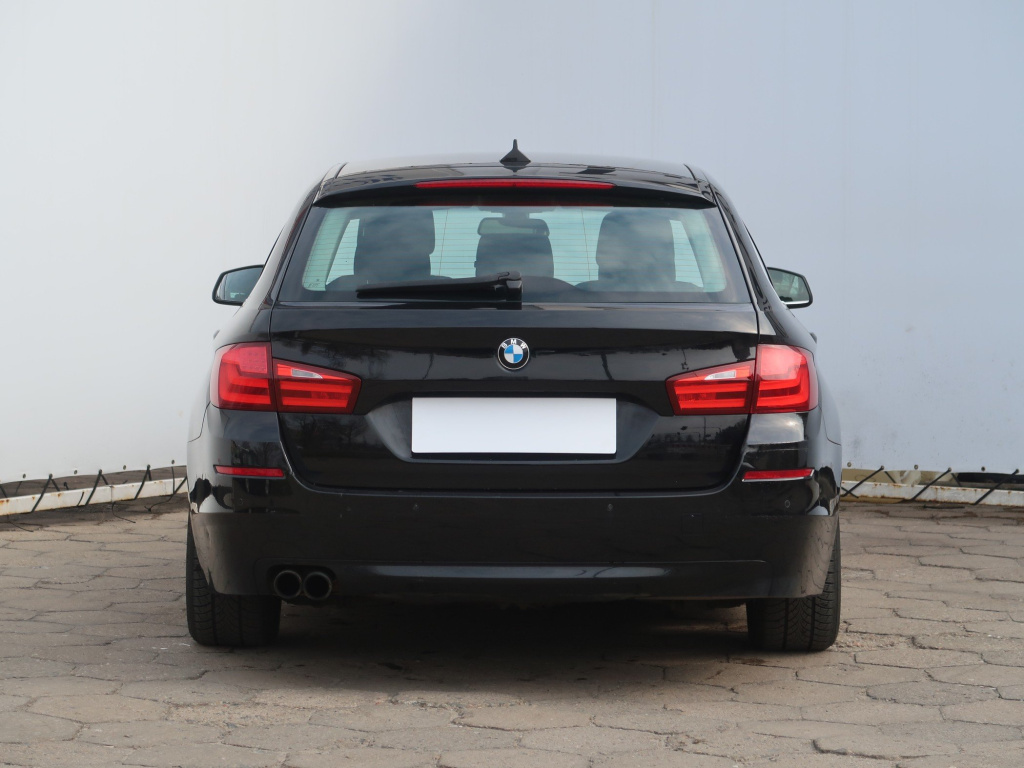 BMW 5