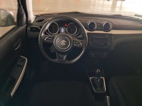 Suzuki Swift - 2021