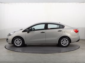 Kia Rio - 2013