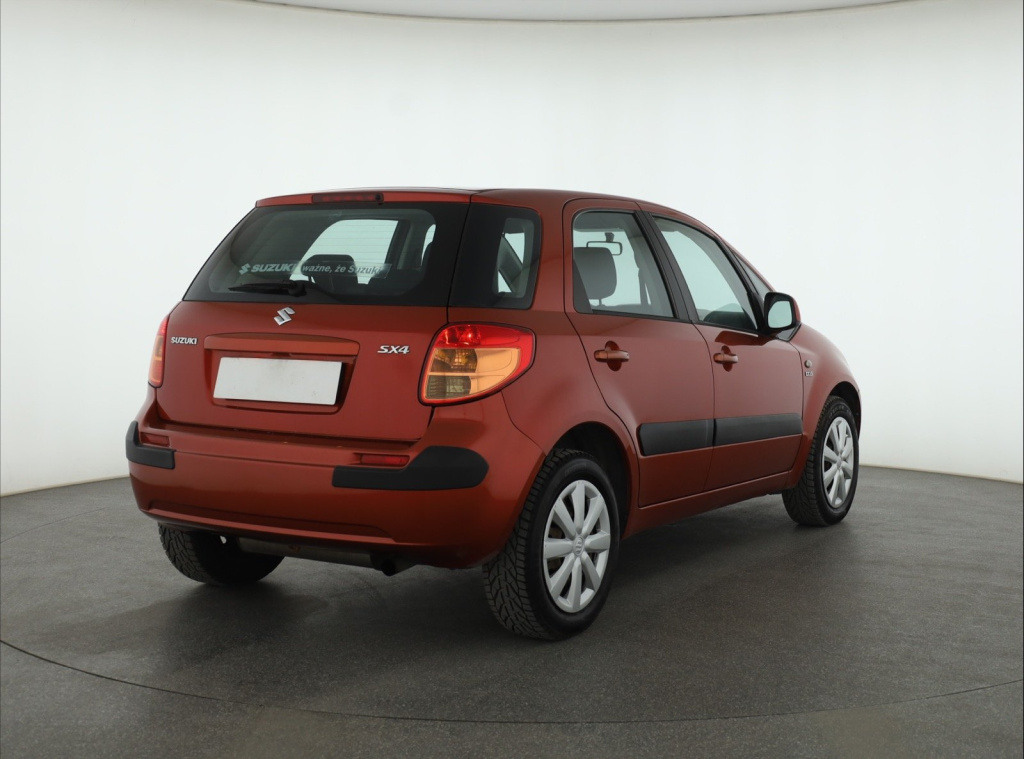 Suzuki SX4