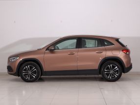 Mercedes-Benz GLA - 2023