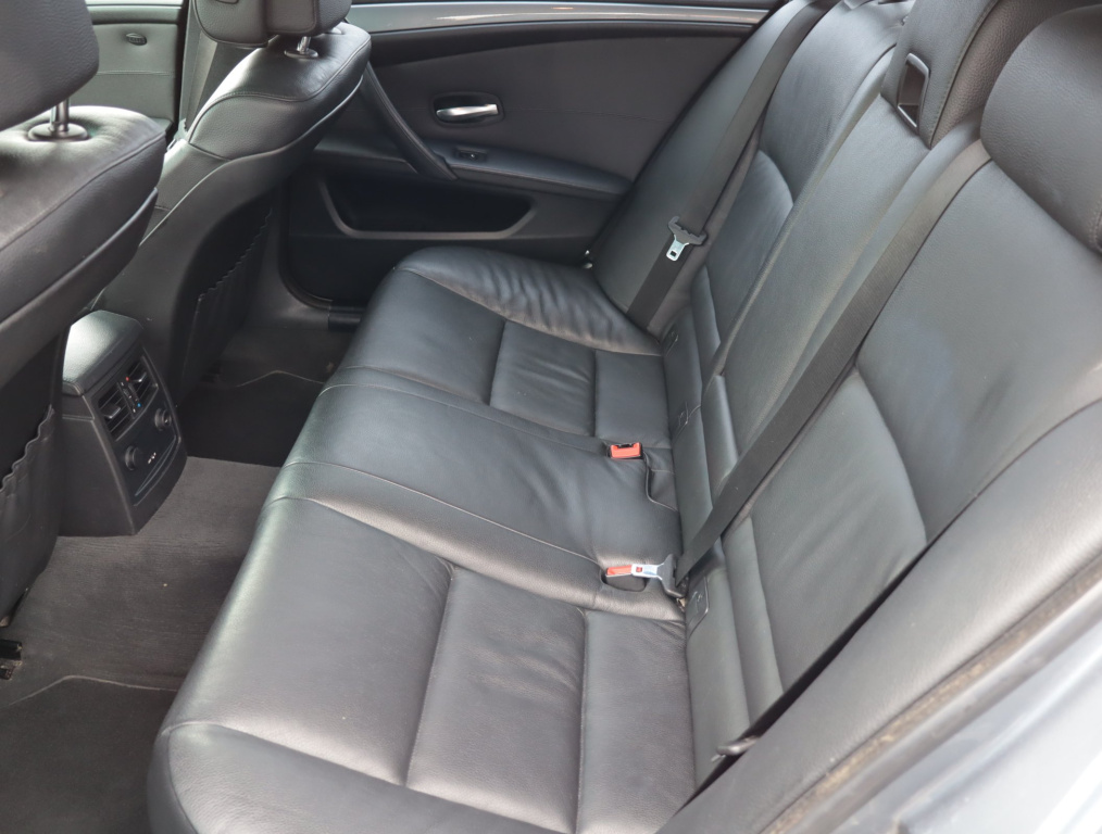 BMW 5