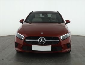 Mercedes-Benz A - 2021