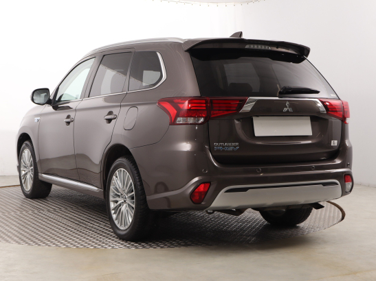Mitsubishi Outlander 2.4 PHEV