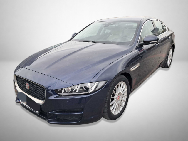 Jaguar XE 2017